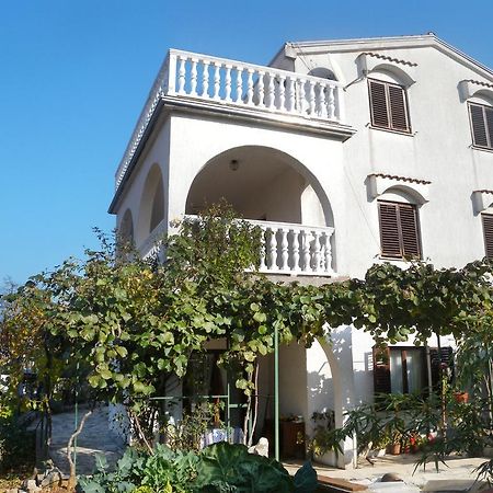 Malinska Apartment 1 Sveti Anton  Ngoại thất bức ảnh