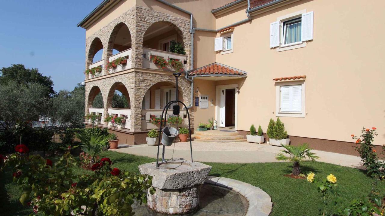 Malinska Apartment 1 Sveti Anton  Ngoại thất bức ảnh
